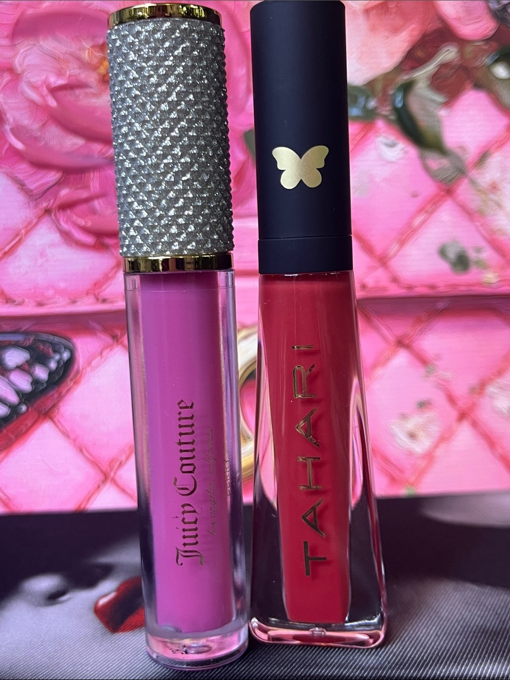 Juicy Couture / Tahari Lippie Duo in Bright Pink & Red